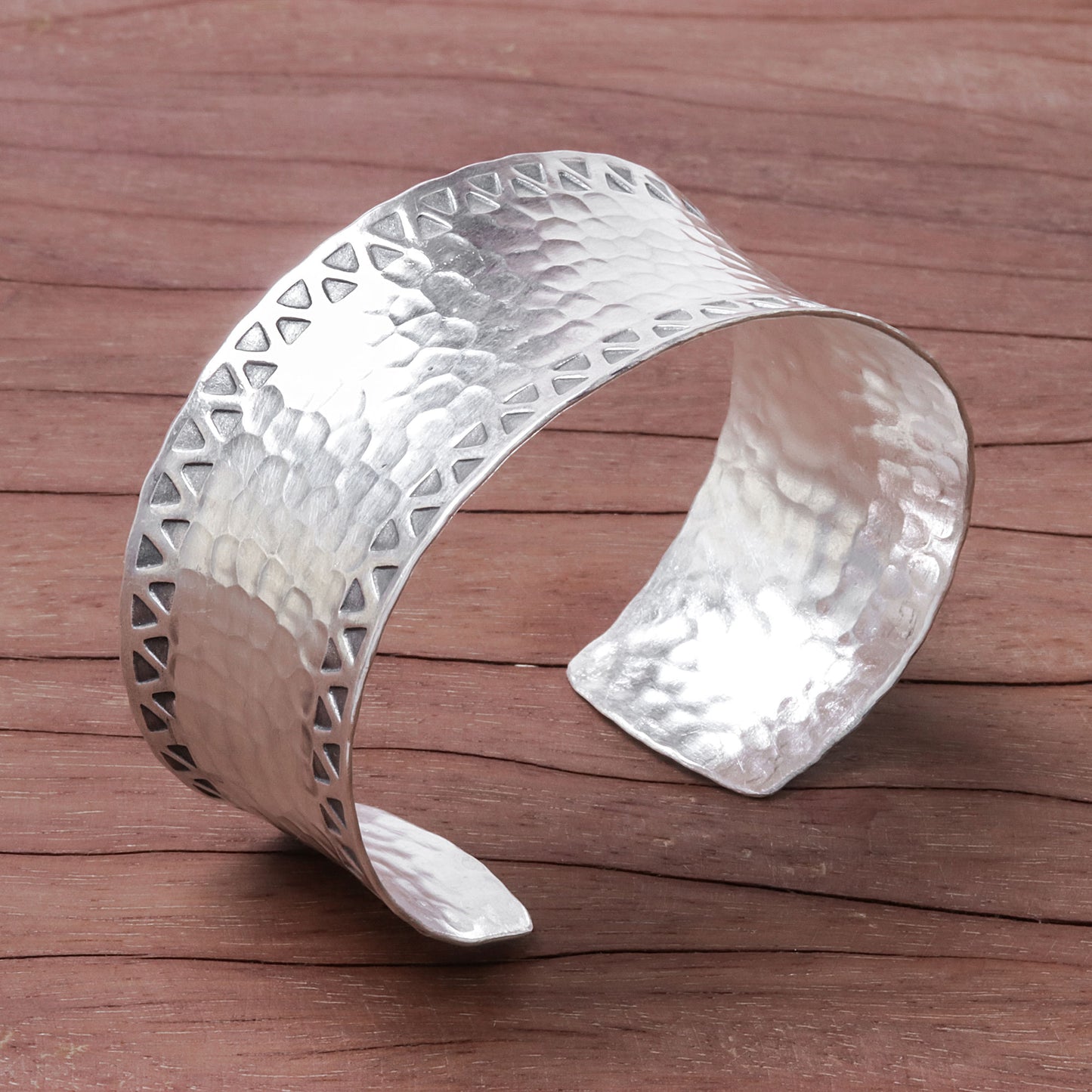 Hammered Elegance Concave Band Sterling Silver Cuff with Hammered Finish