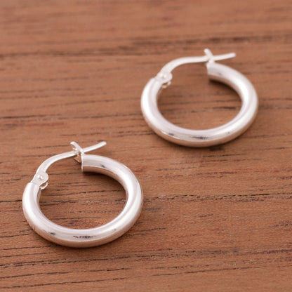 Classic Gleam Sandblasted Sterling Silver Hoop Earrings from Peru