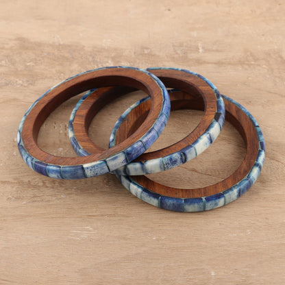 Blue Saga Blue Bone and Mango Wood Bangle Bracelets (Set of 3)