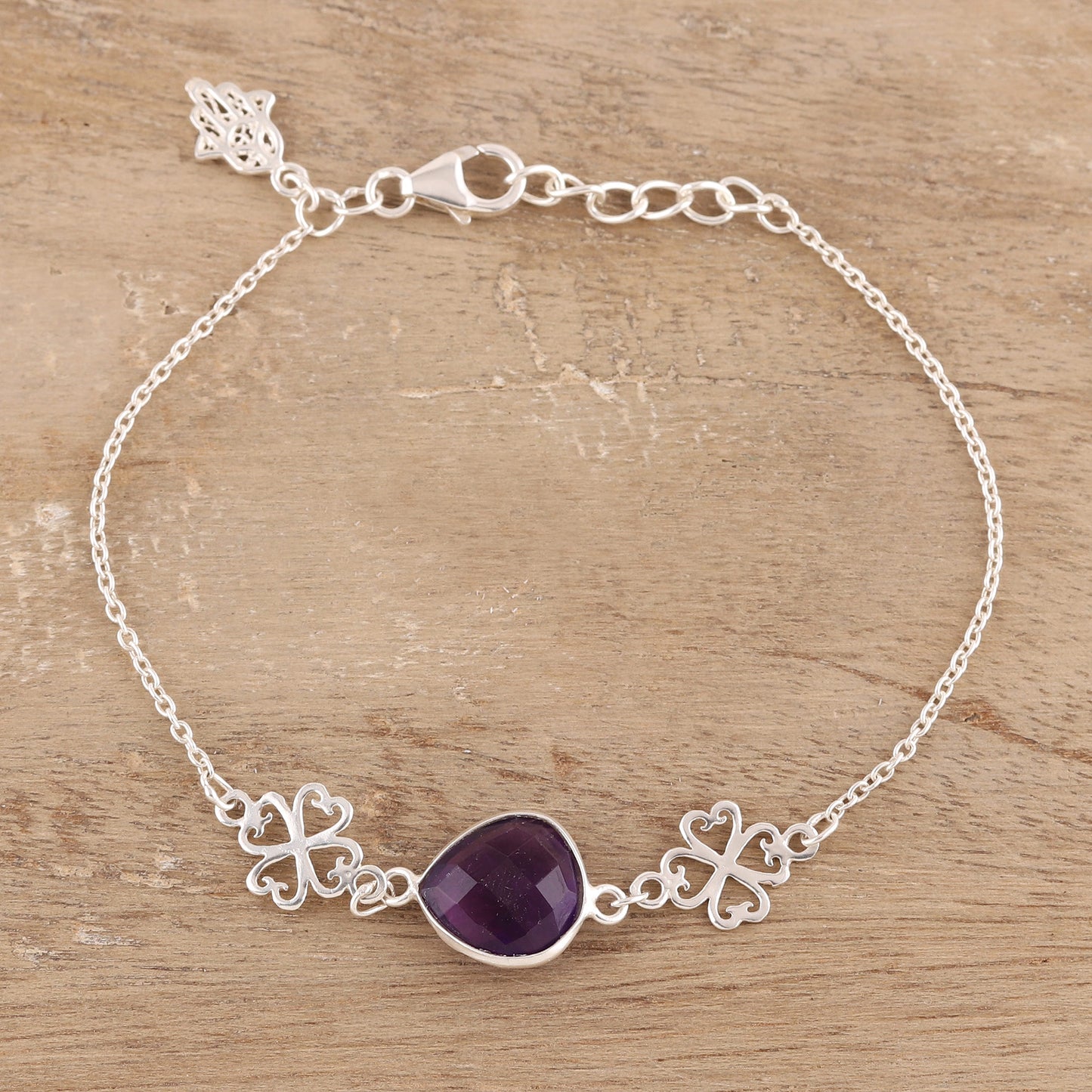 Hamsa Grace Hamsa Charm 3.5-Carat Amethyst Pendant Bracelet from India