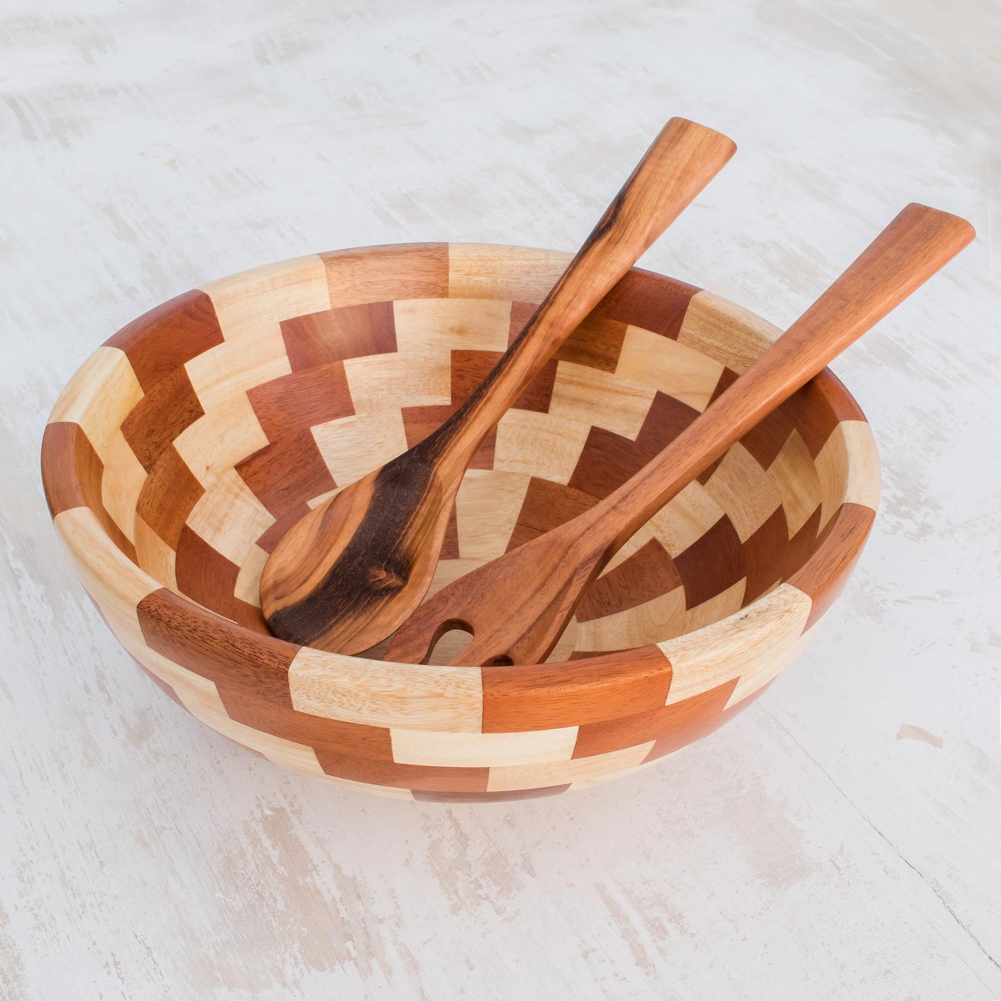 Home Freshness Palo Blanco and Caoba Wood Salad Bowl and Spoons