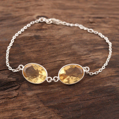 Sunny Glisten 12-Carat Citrine Pendant Bracelet from India