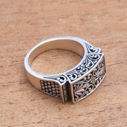 Extraordinary Vines Vine Pattern Sterling Silver Signet Ring Crafted in Bali