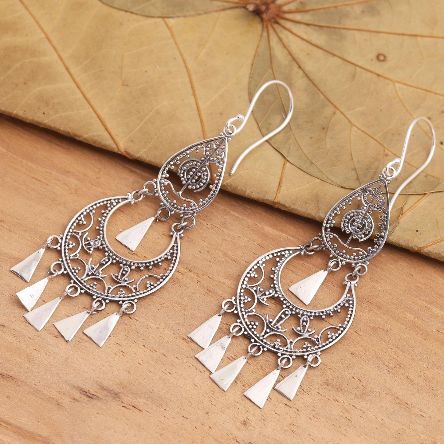 Lady Glamour Sterling Silver Chandelier Dangle Earrings