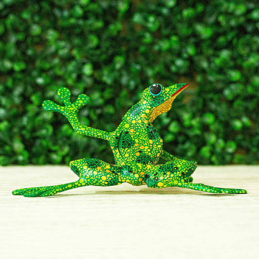 Green Tree Frog Handmade Wood Green Frog Alebrije Sculpture from Mexico