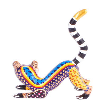 Wide-Eyed Lemur Hand Crafted Lemur Alebrije Figurine