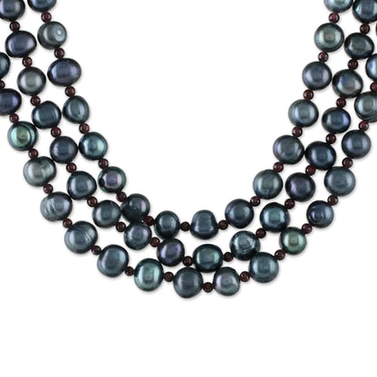 Magic Pearl Handmade Grey Cultured Pearl and Garnet Strand Necklace