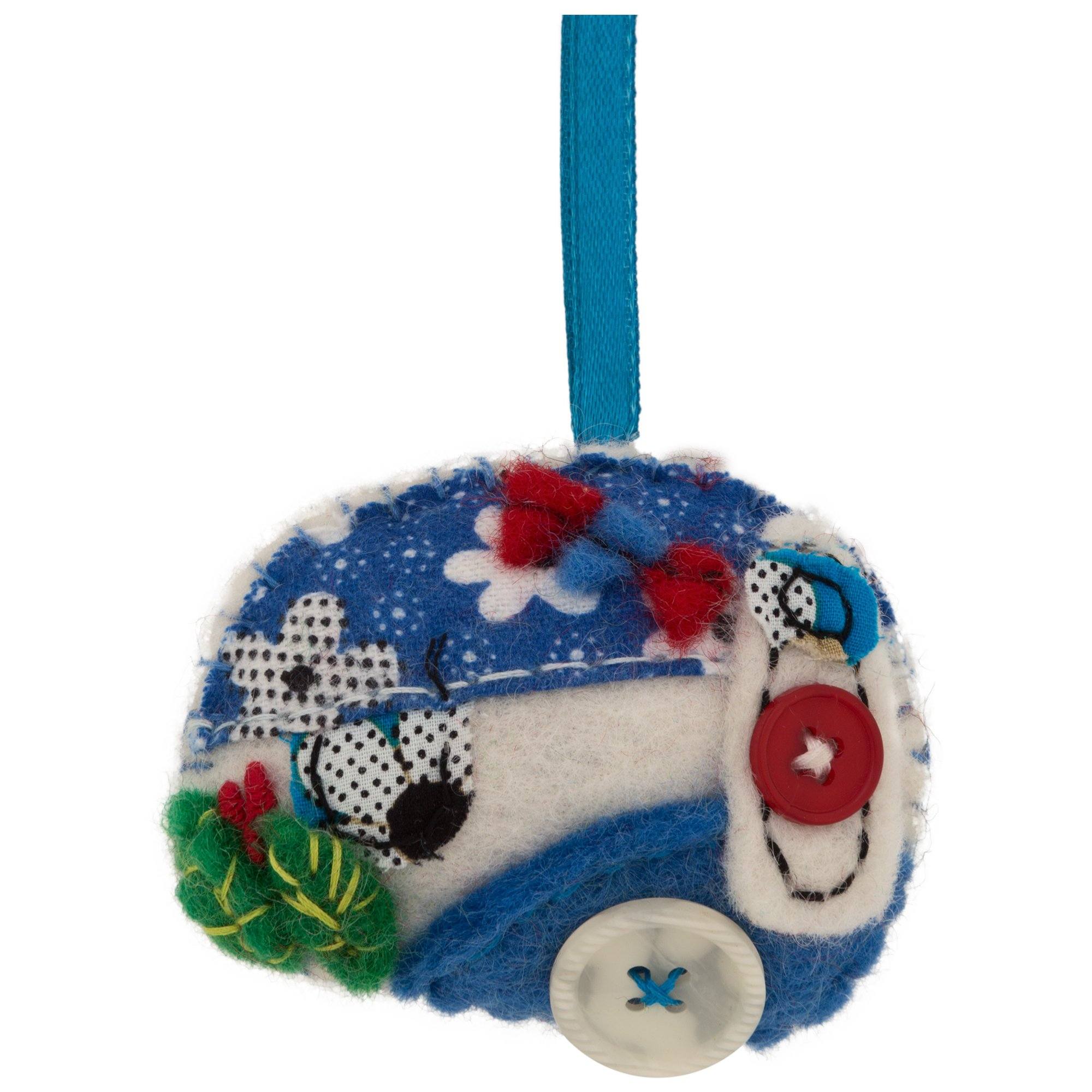 Hallmark Holiday Keepsake Happy Campers Ornament 2012 In Box